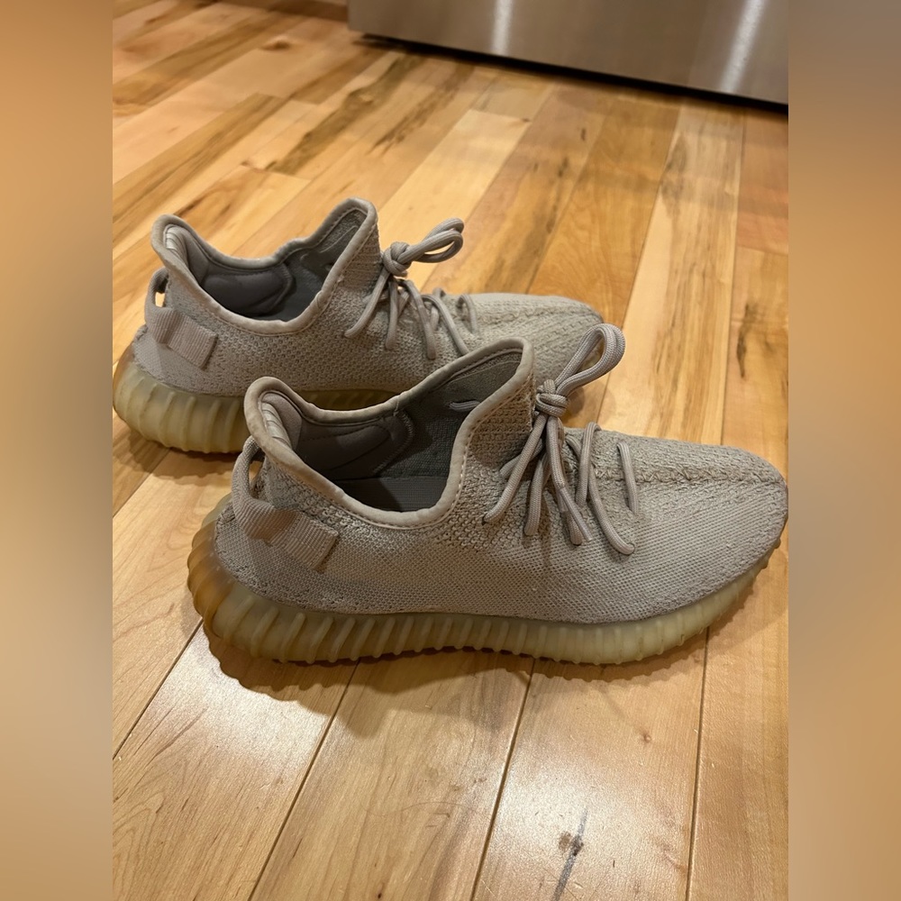 Adidas Yeezy Boost 350 V2 Sesame